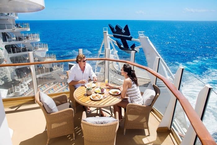 Royal Caribbean International Oasis of the seas accommodation Aquatheatre suite balcony.jpg